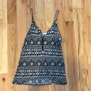 Black and white patterned tank top.